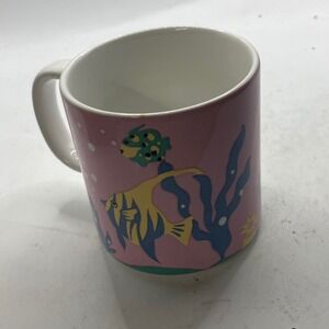 Novelty Pink Coffee Mug with‎ Underwater Fish Scene - Cute Drinkware